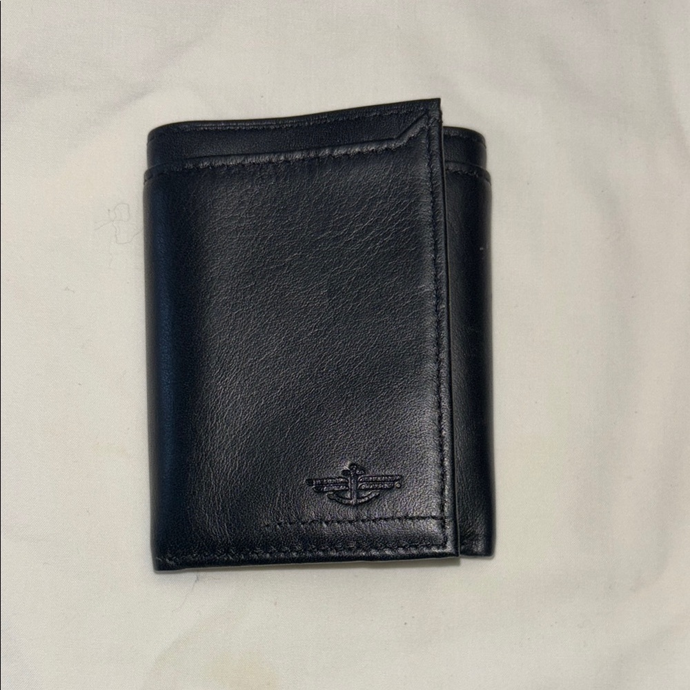 Black Leather dockers Wallet